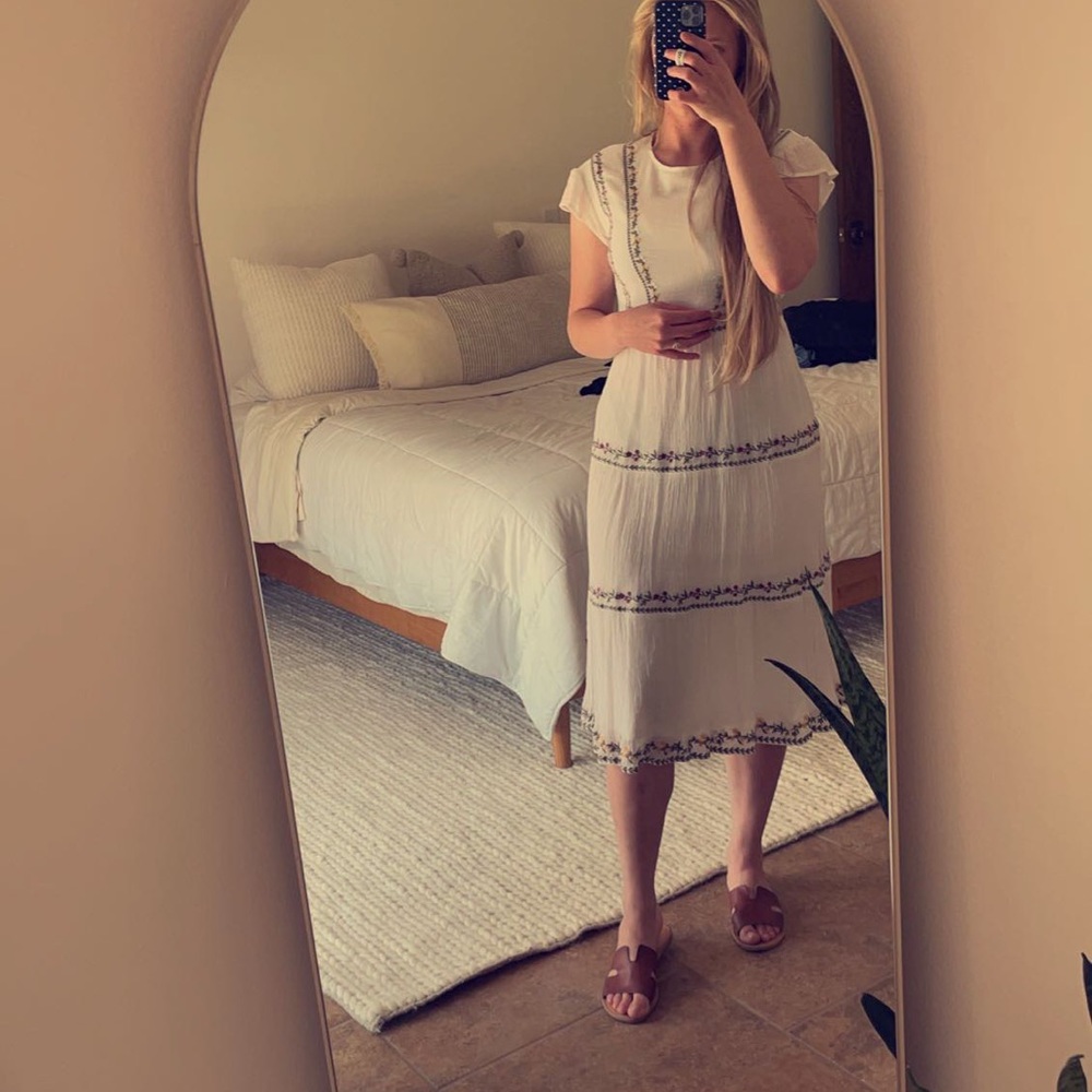 Beautiful embroidered dress!!!